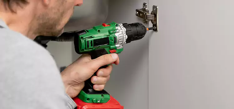 Commercial Door Hinge Repair Wauwatosa