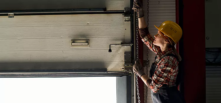 Addressing Common Garage Door Stoppage Issues in Wauwatosa, WI