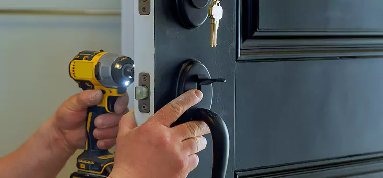 Commercial Door Lock Installation Wauwatosa